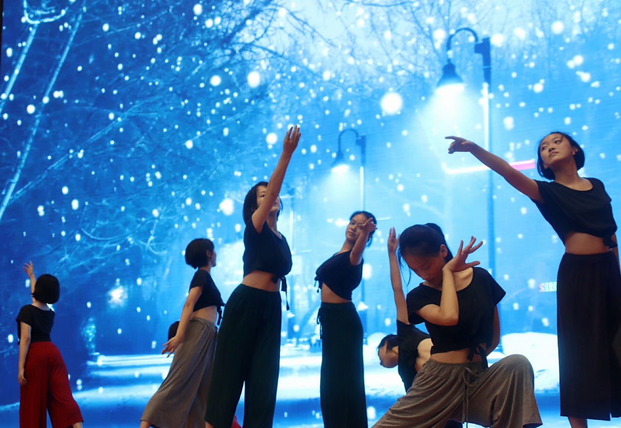 青春有你，拥抱芳华 ——长乐一中第六届社团节侧记