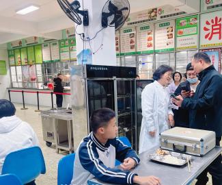 以练筑防，守护舌尖-吴航校区开展食品安全应急演练